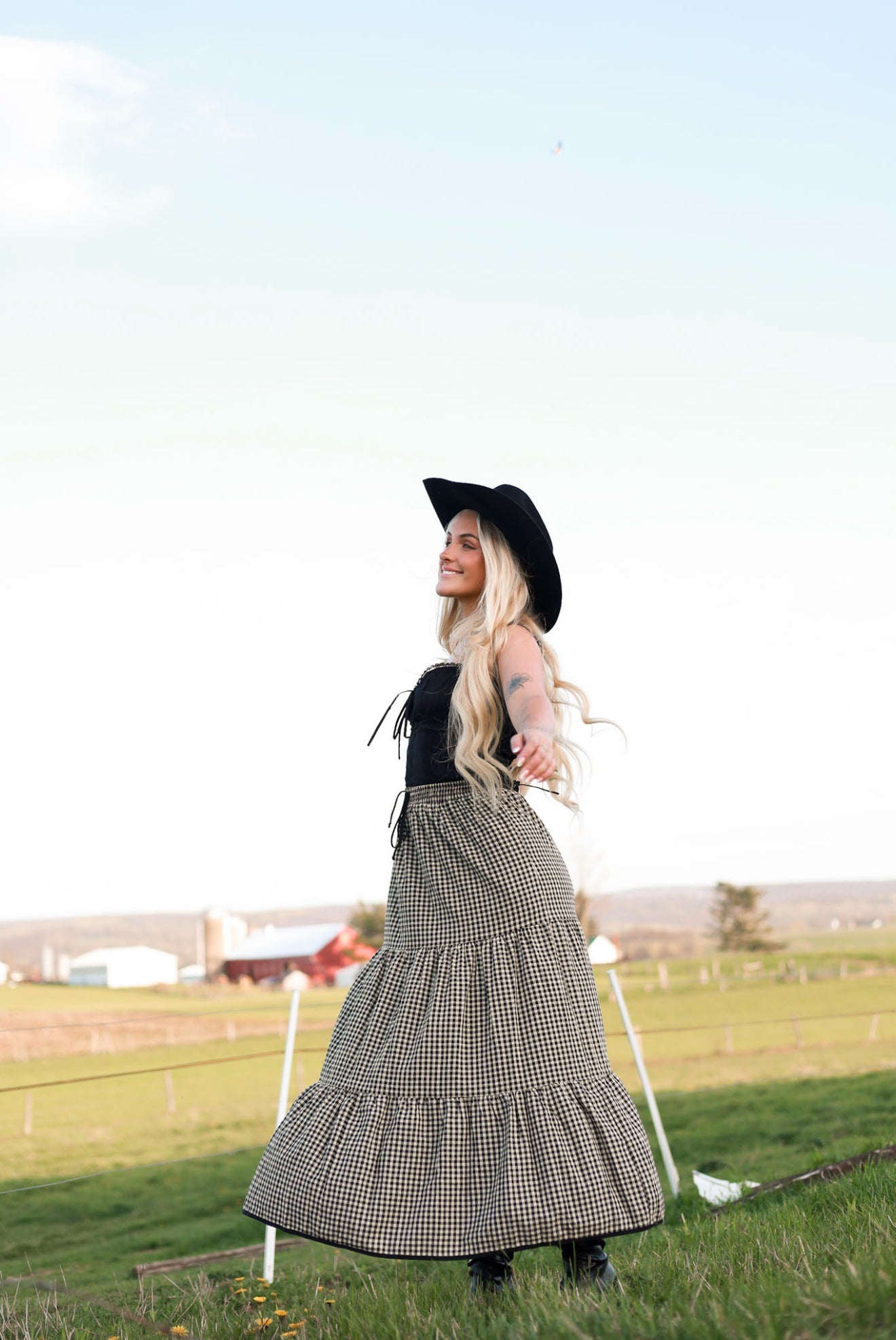 Cottage Hearth Skirt - Gingham