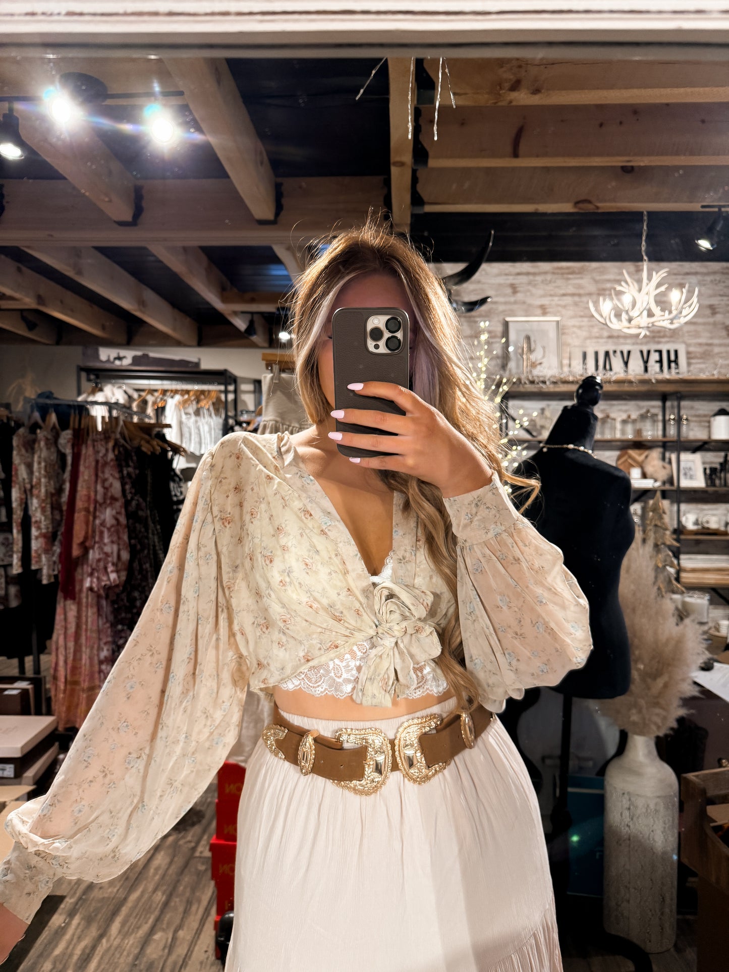 Fleur & Lace Tie Top