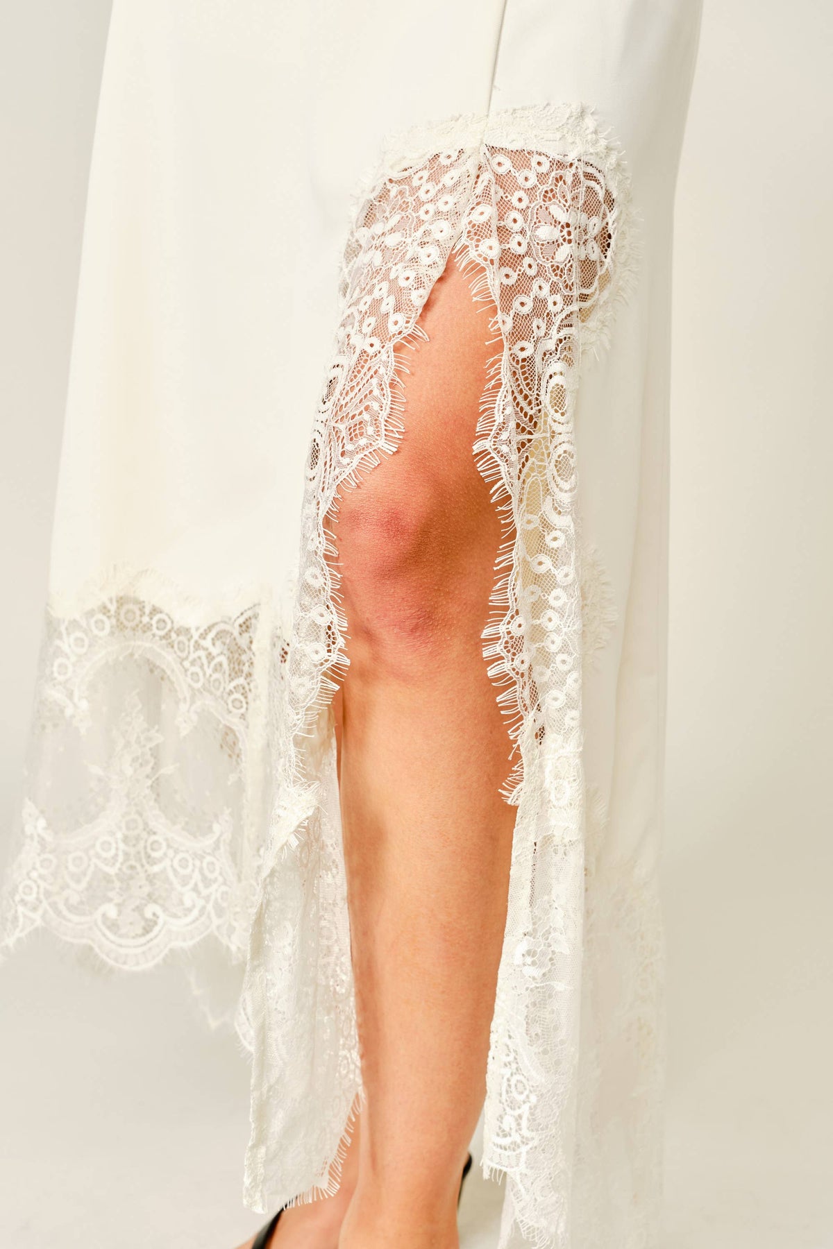 Fawn & Fleur Midi Skirt - Cream