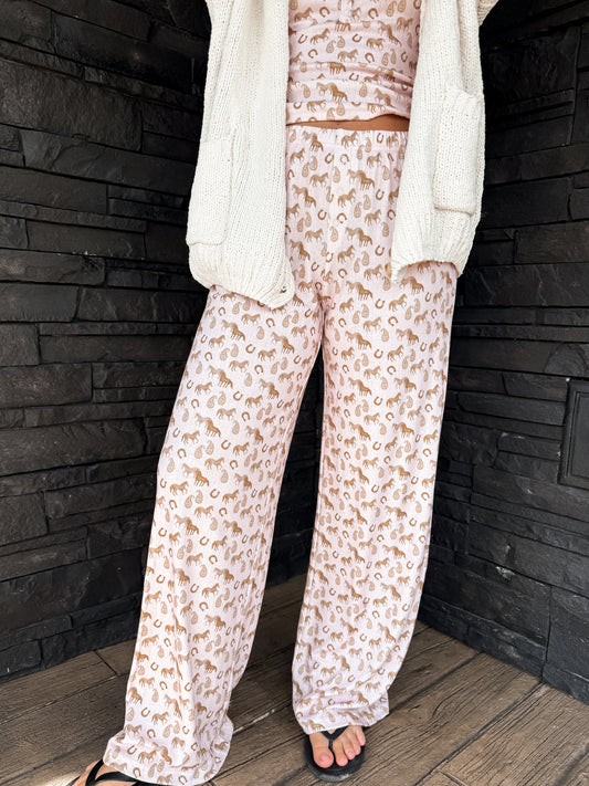 Wild Horses Paisley Set - Blush
