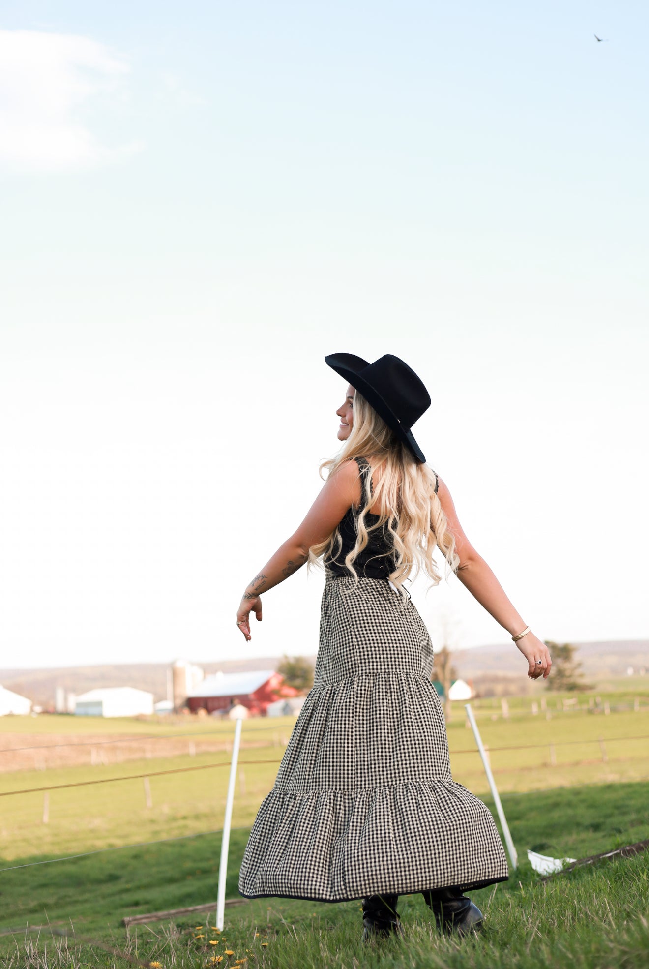 Cottage Hearth Skirt - Gingham
