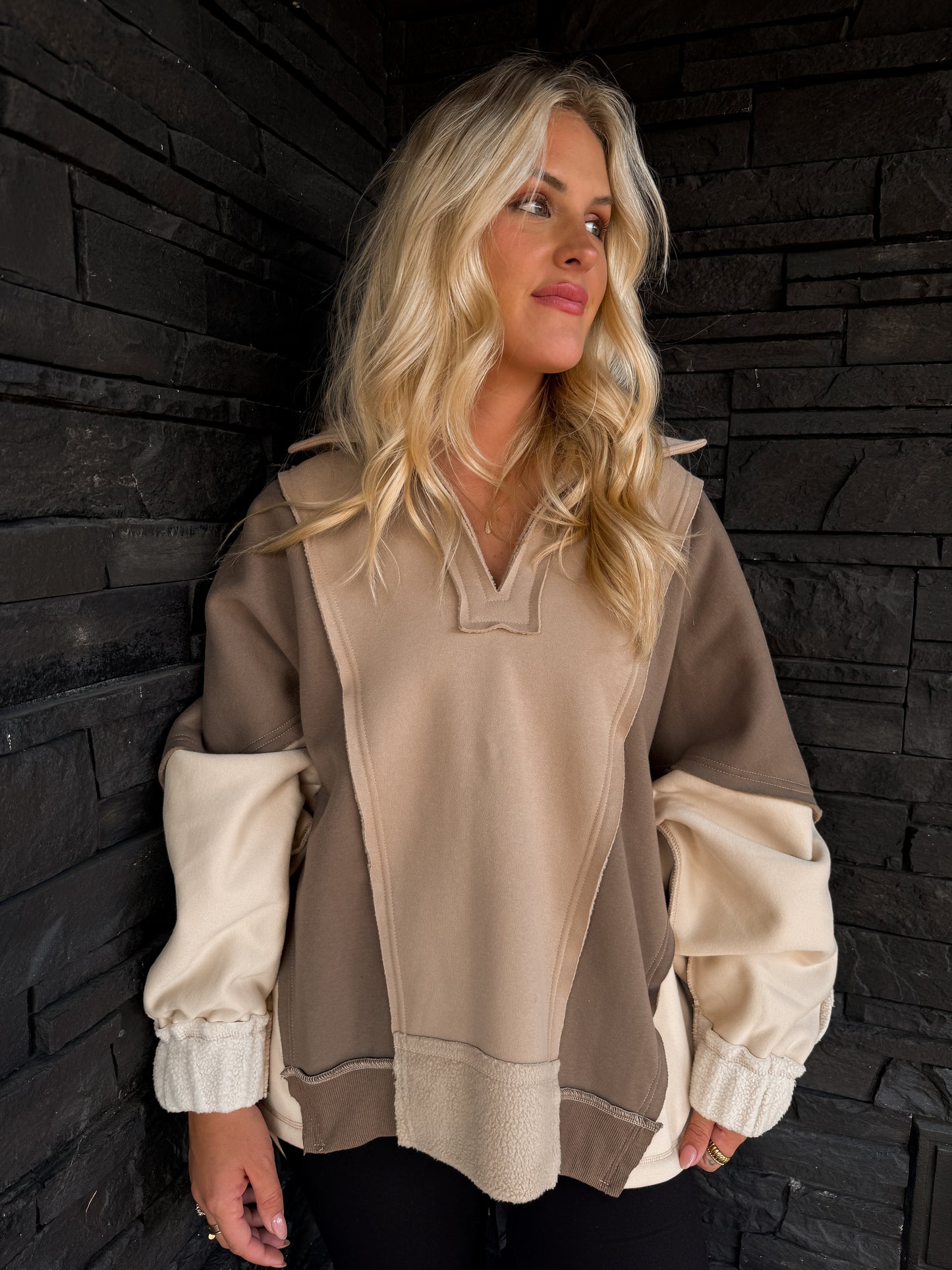 Backroad Sweatshirt - Brown Sugar
