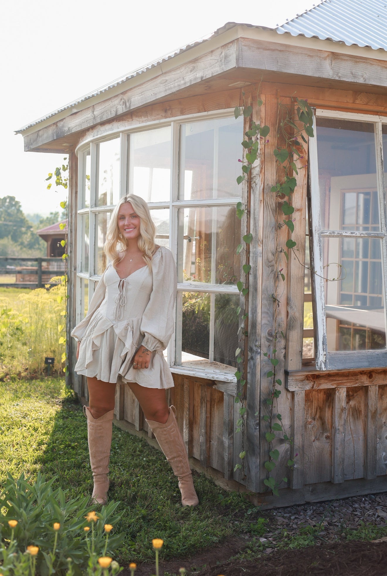 Light & Linen Romper - Oatmeal