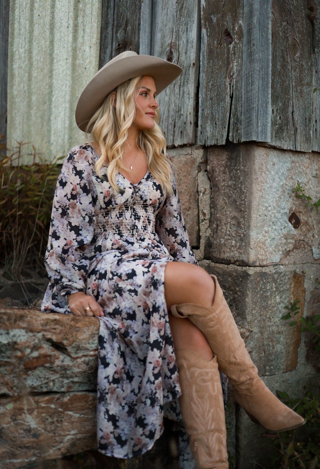 Spiced Orchard Maxi Dress - Black
