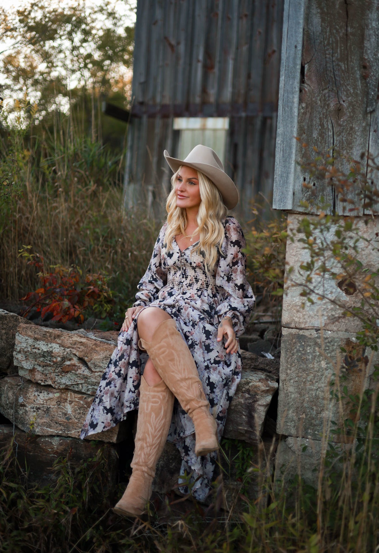 Spiced Orchard Maxi Dress - Black