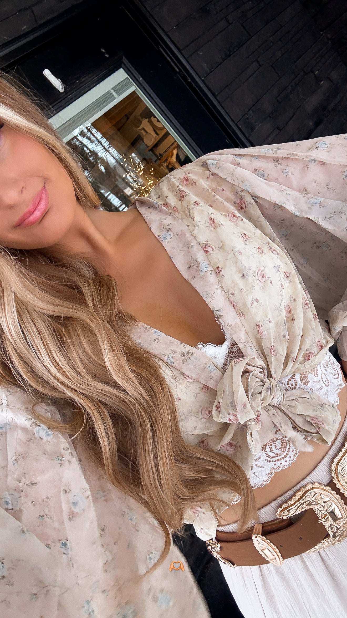 Fleur & Lace Tie Top