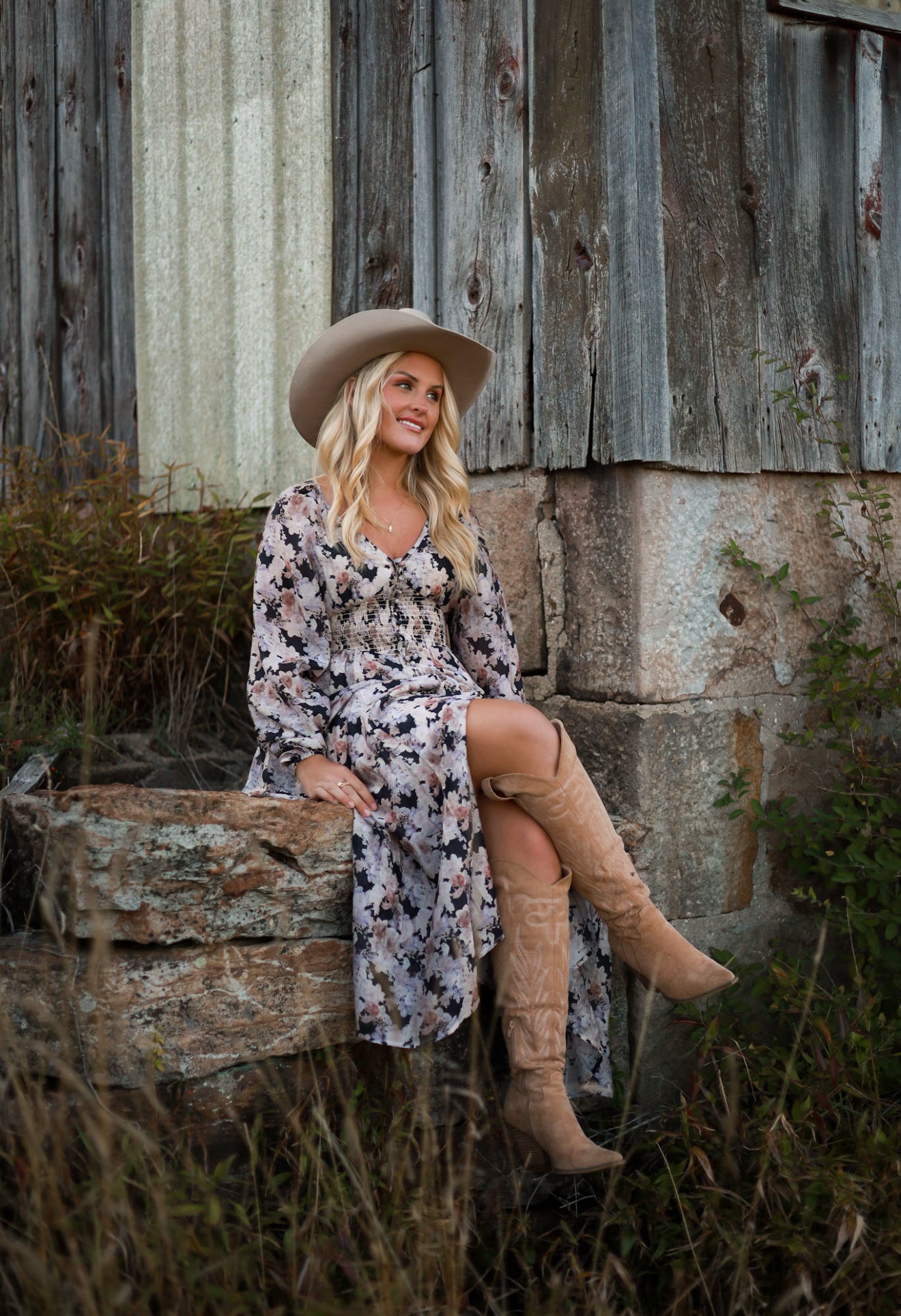 Spiced Orchard Maxi Dress - Black