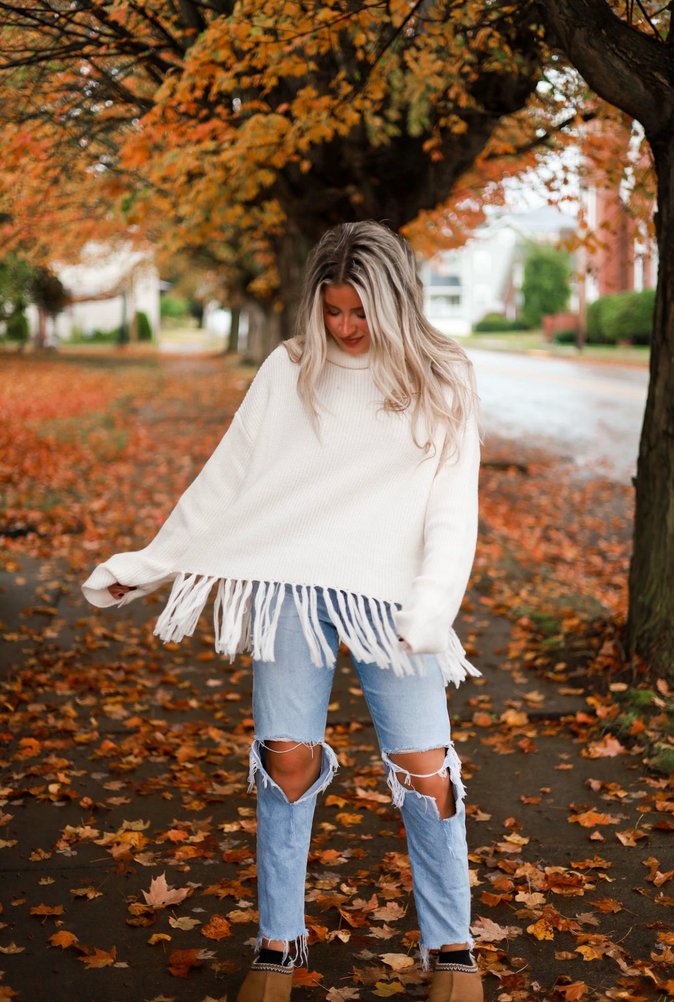 Fringe Hem Turtleneck Sweater - Frost