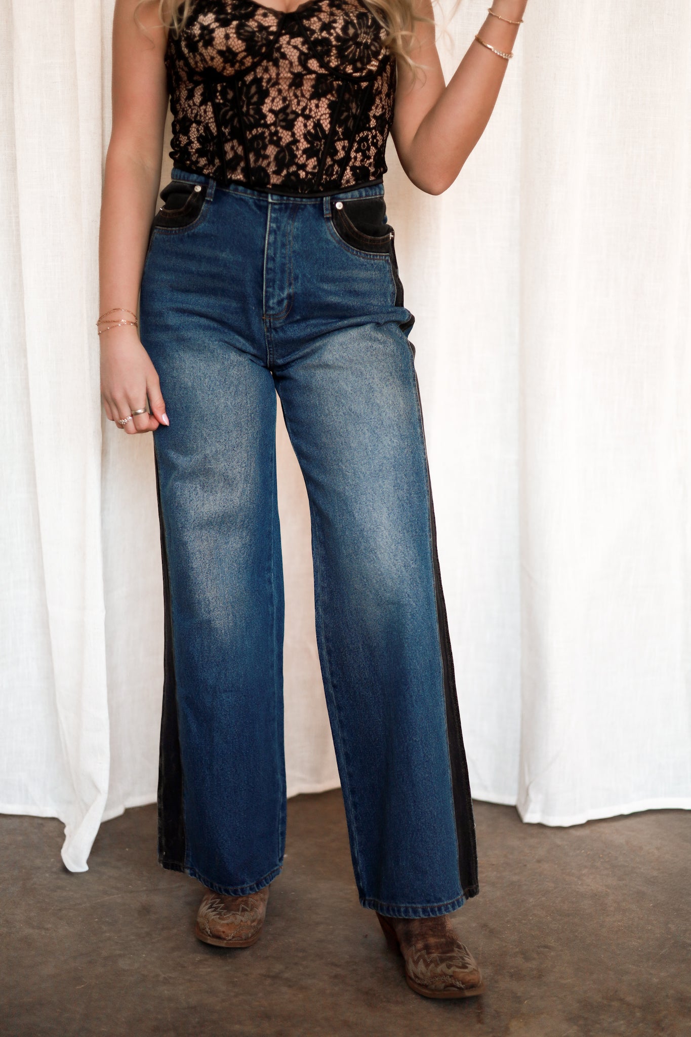 Western Two Tone Wide Leg Jeans