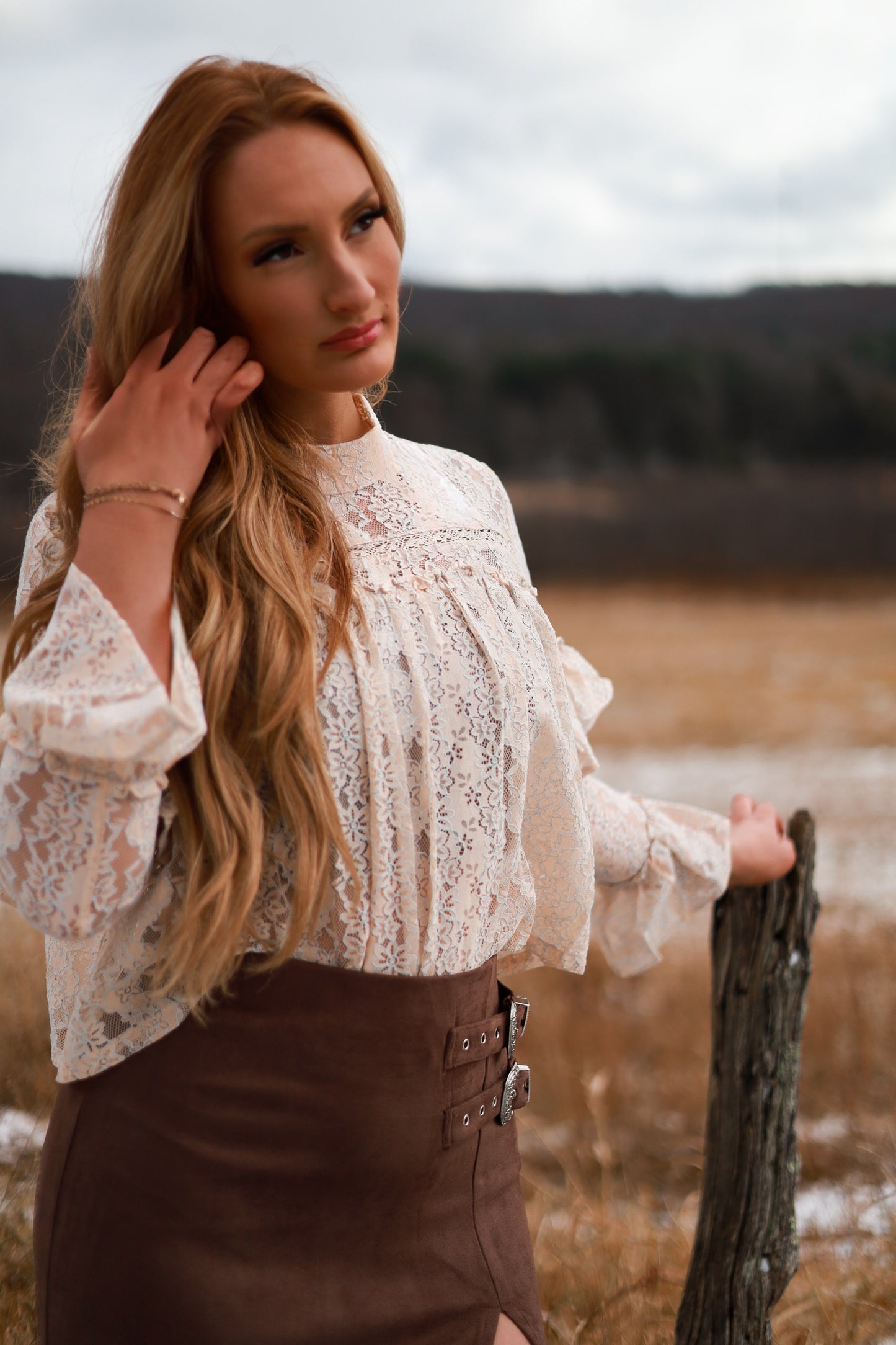 Reverie Lace Blouse - Beige
