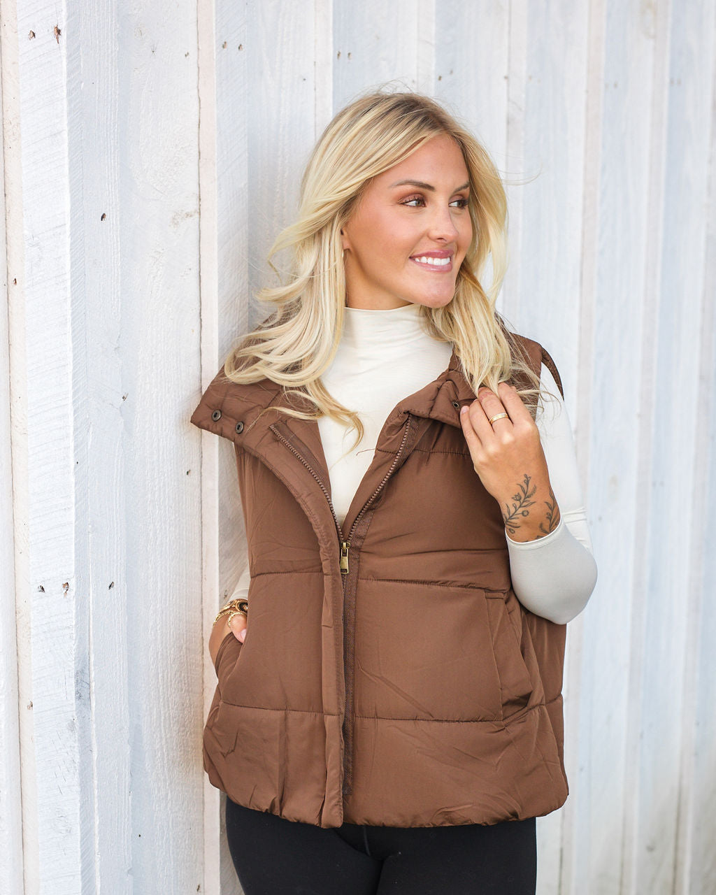 Solid Zip Up Puffer Vest - Brown