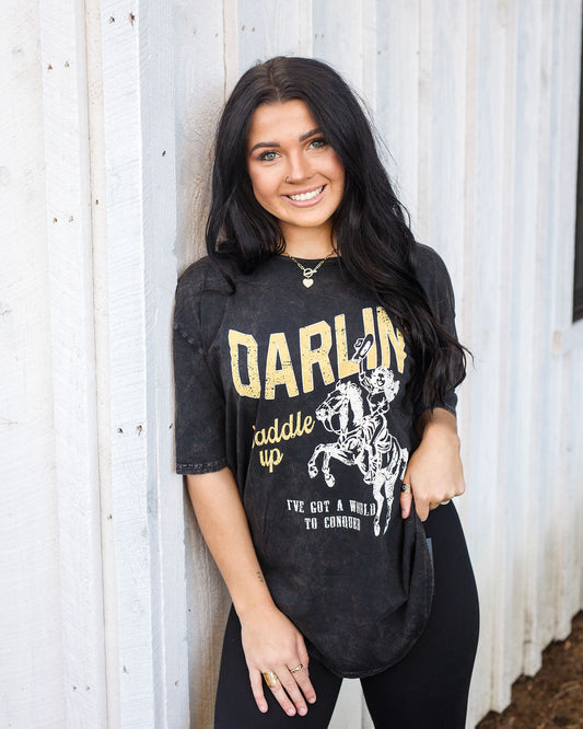 Darlin' Oversized Graphic T-Shirt