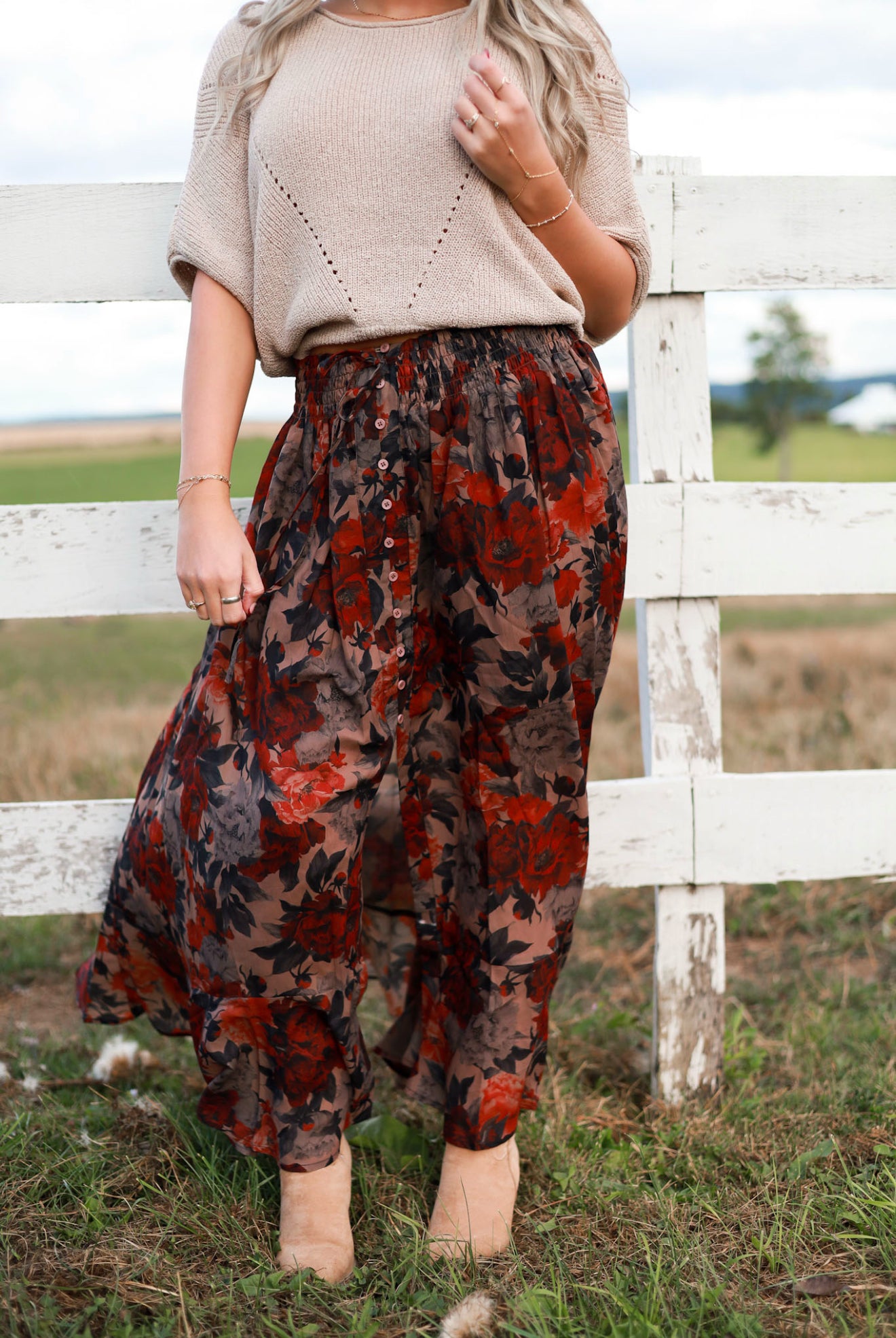 Poetry in Petals Skirt - Taupe