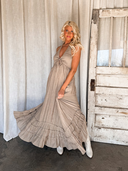 Coastal Haven Maxi Dress - Oatmilk
