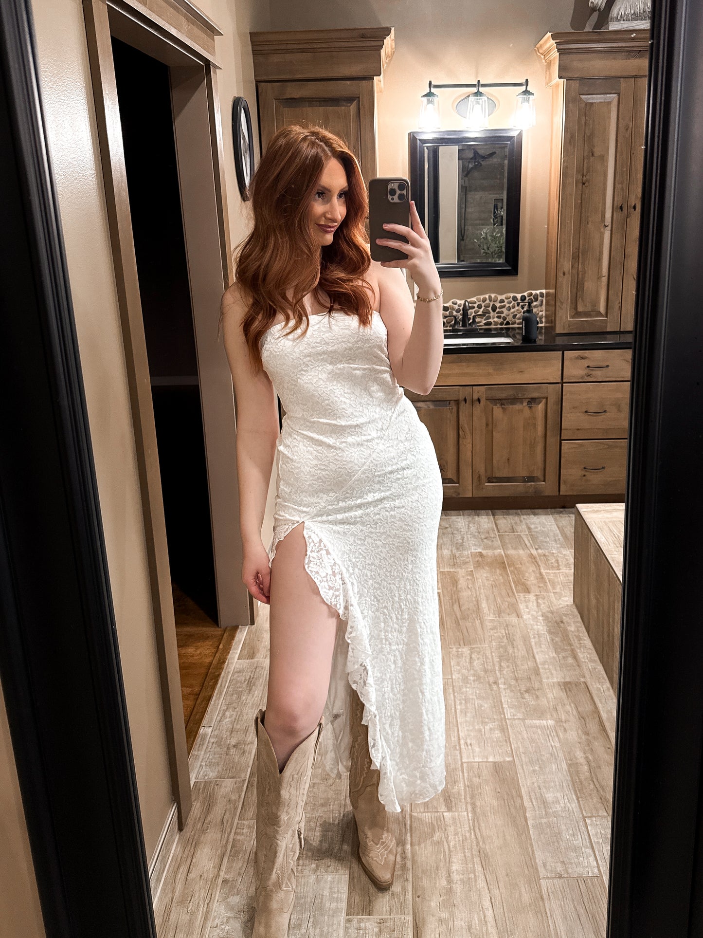 Montana Lace Maxi Dress