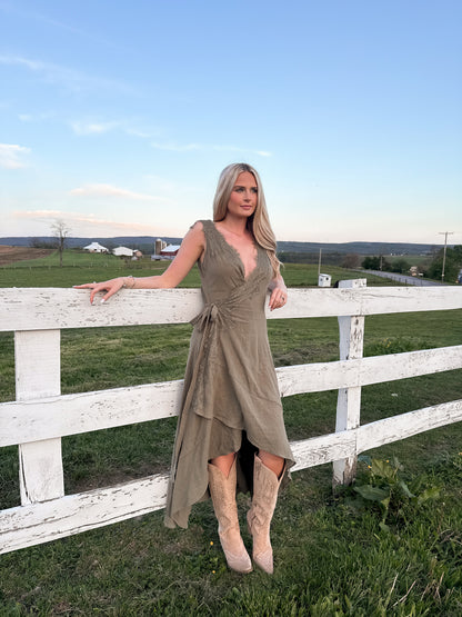 Sunset Prairie Maxi Dress - Olive