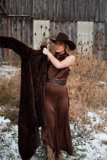 Tetons Satin Belted Dress