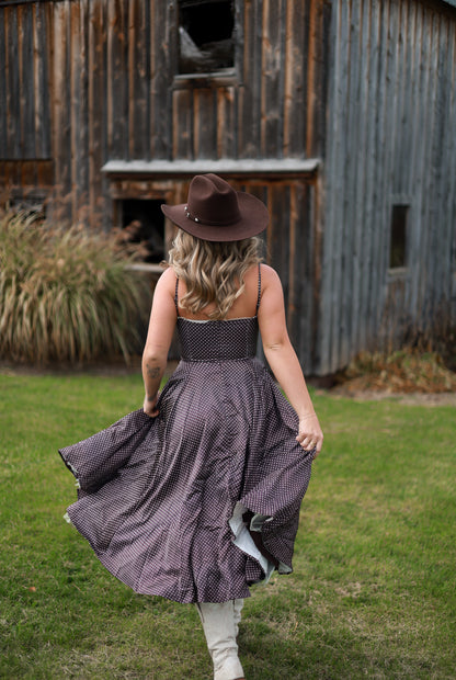 Storybook Lace Midi Dress - Brown