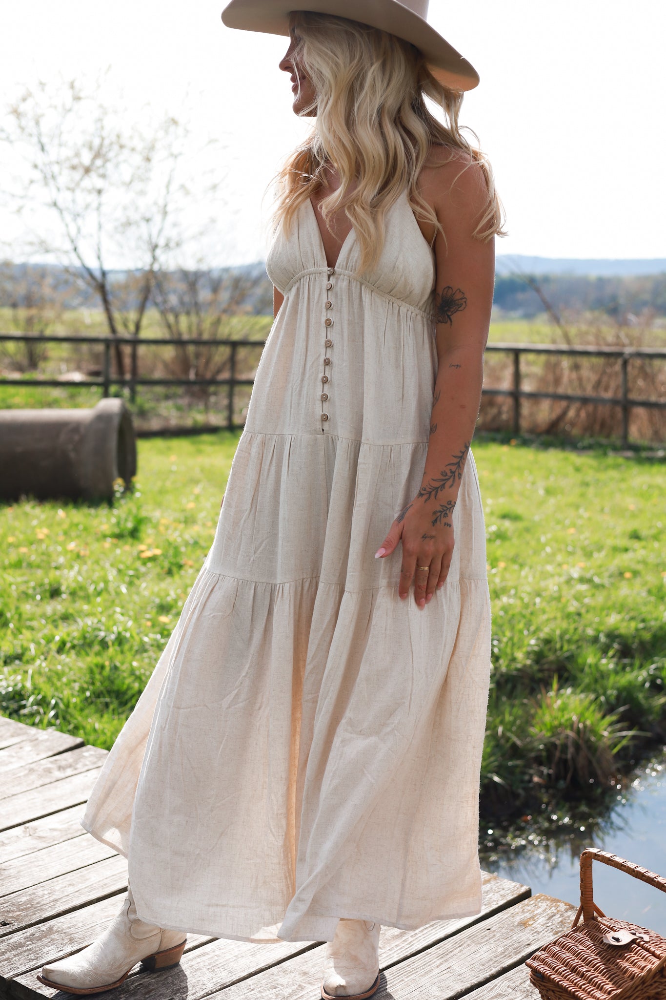 Oatmilk Linen Maxi Dress
