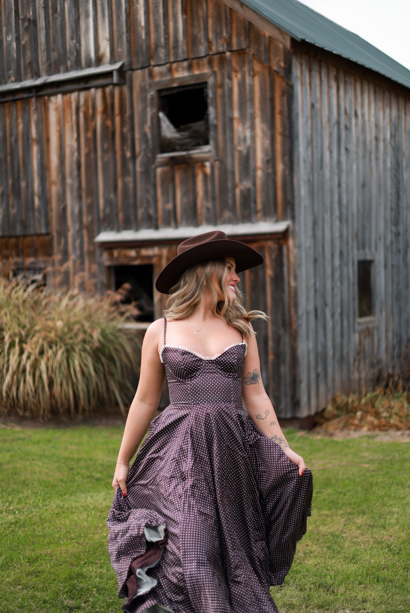 Storybook Lace Midi Dress - Brown