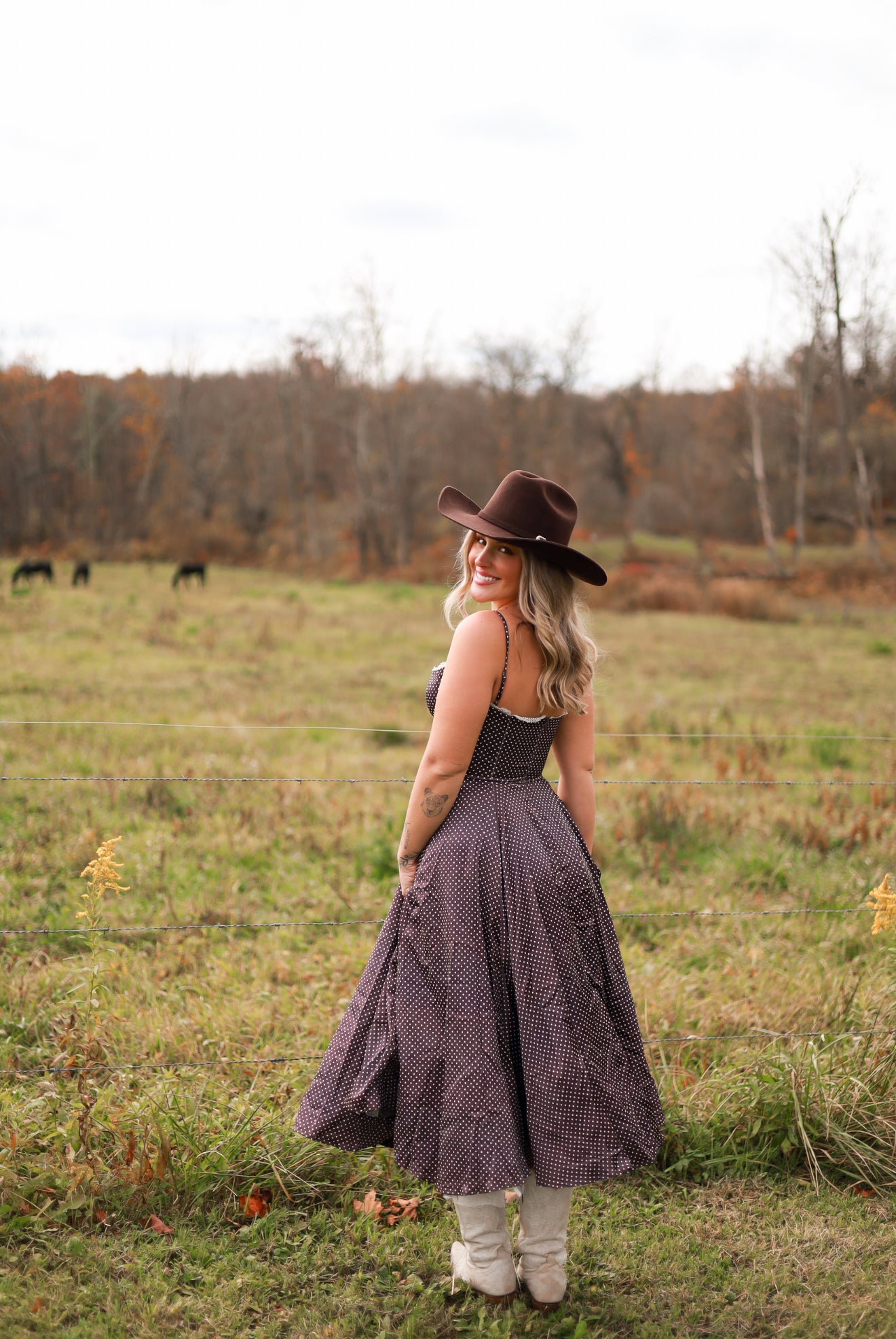 Storybook Lace Midi Dress - Brown