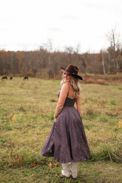 Storybook Lace Midi Dress - Brown
