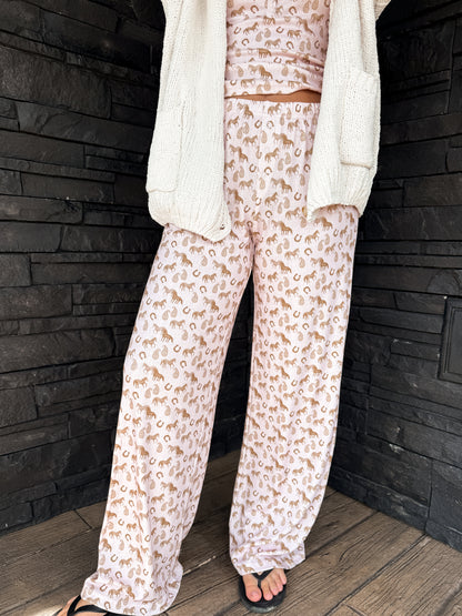 Wild Horses Paisley Set - Blush