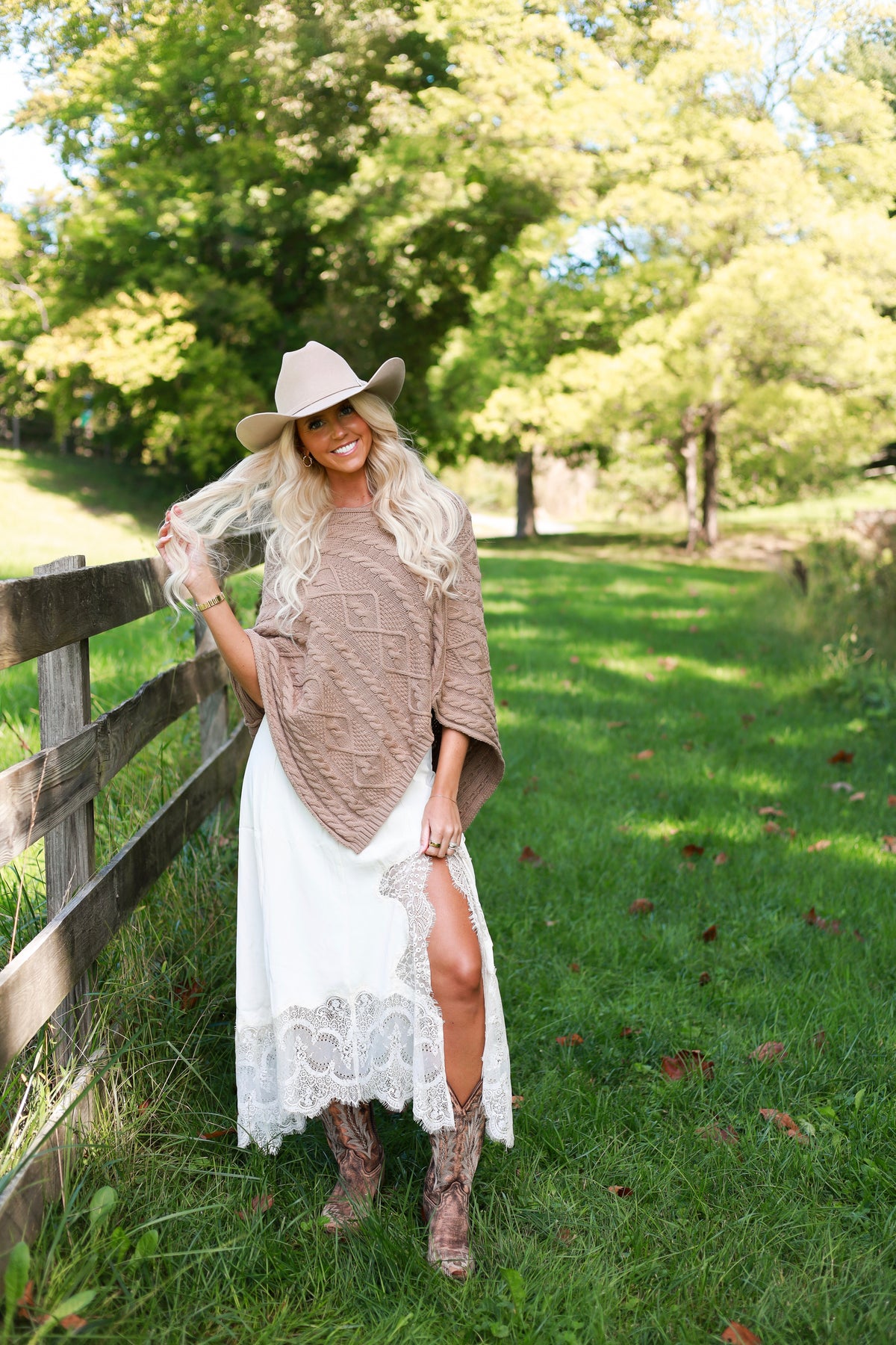 Fernwood Poncho  - Mocha