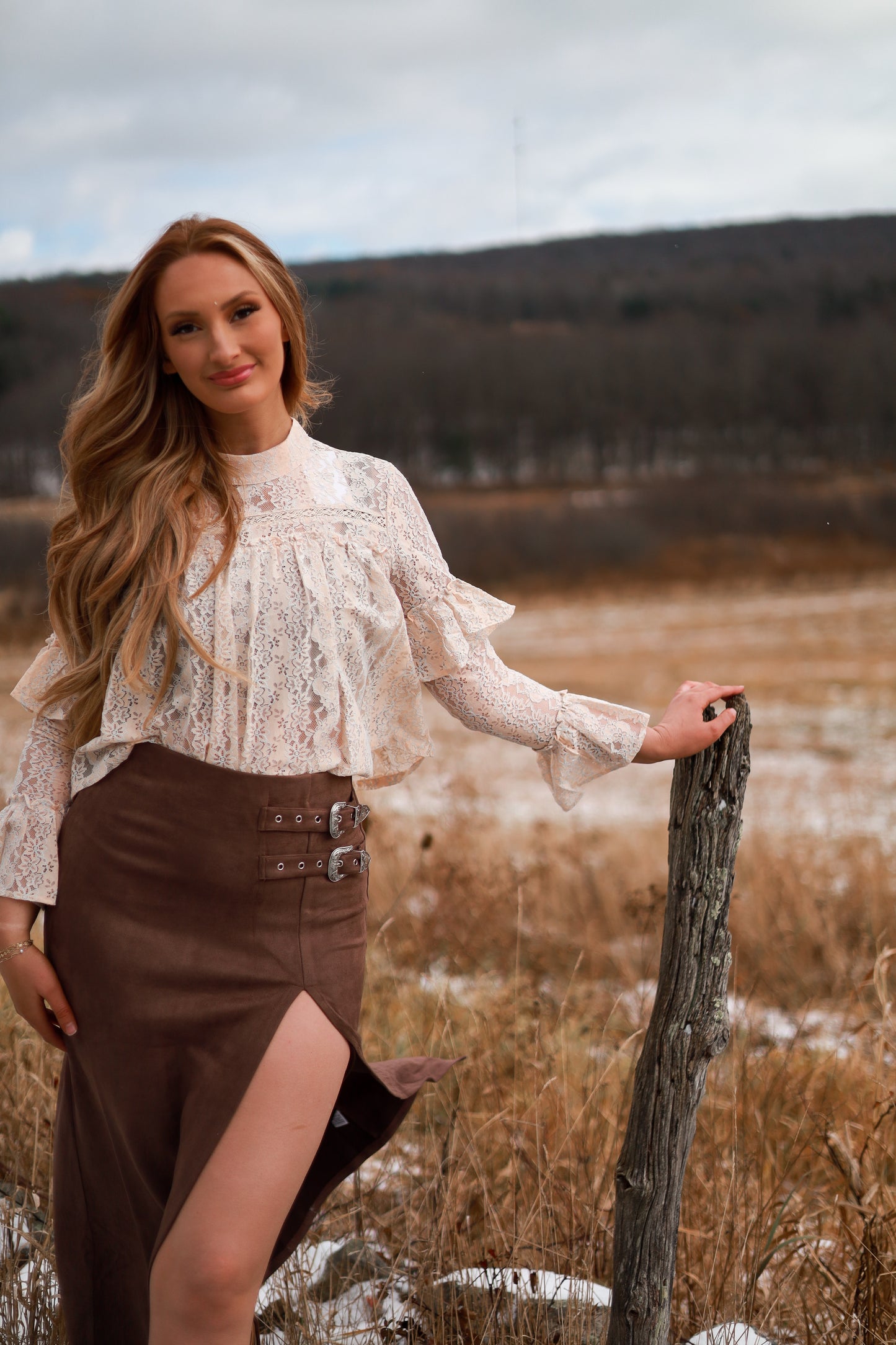 Reverie Lace Blouse - Beige
