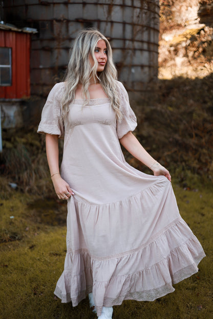 Soft Petal Lace Maxi Dress - Cream