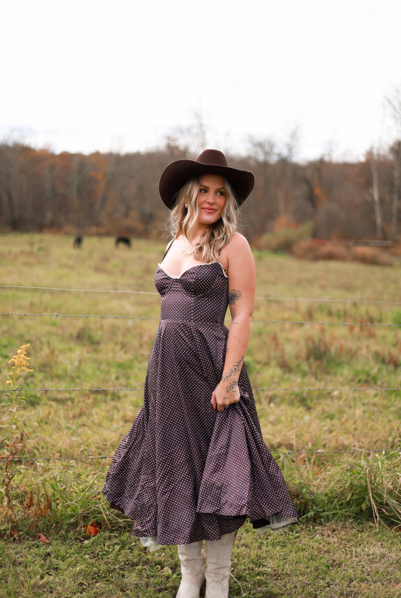 Storybook Lace Midi Dress - Brown