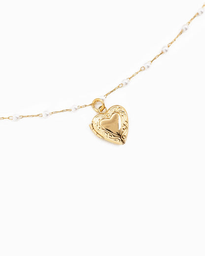 Western Heart Locket Pendant Pearl Mix Chain Necklace
