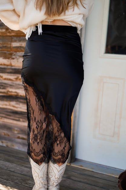 Evermore Lace Skirt - Black