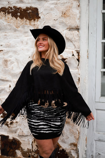 Frontier Fringe Cape - Black