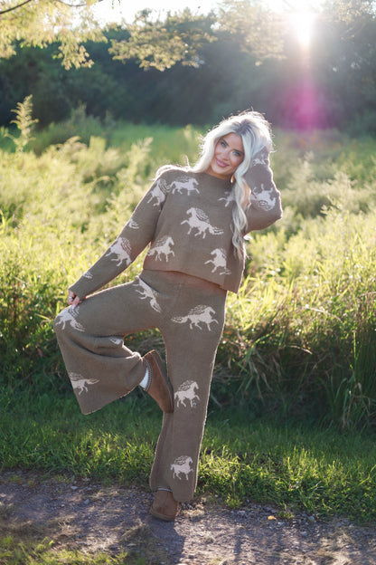 Wild Horses Lounge Set
