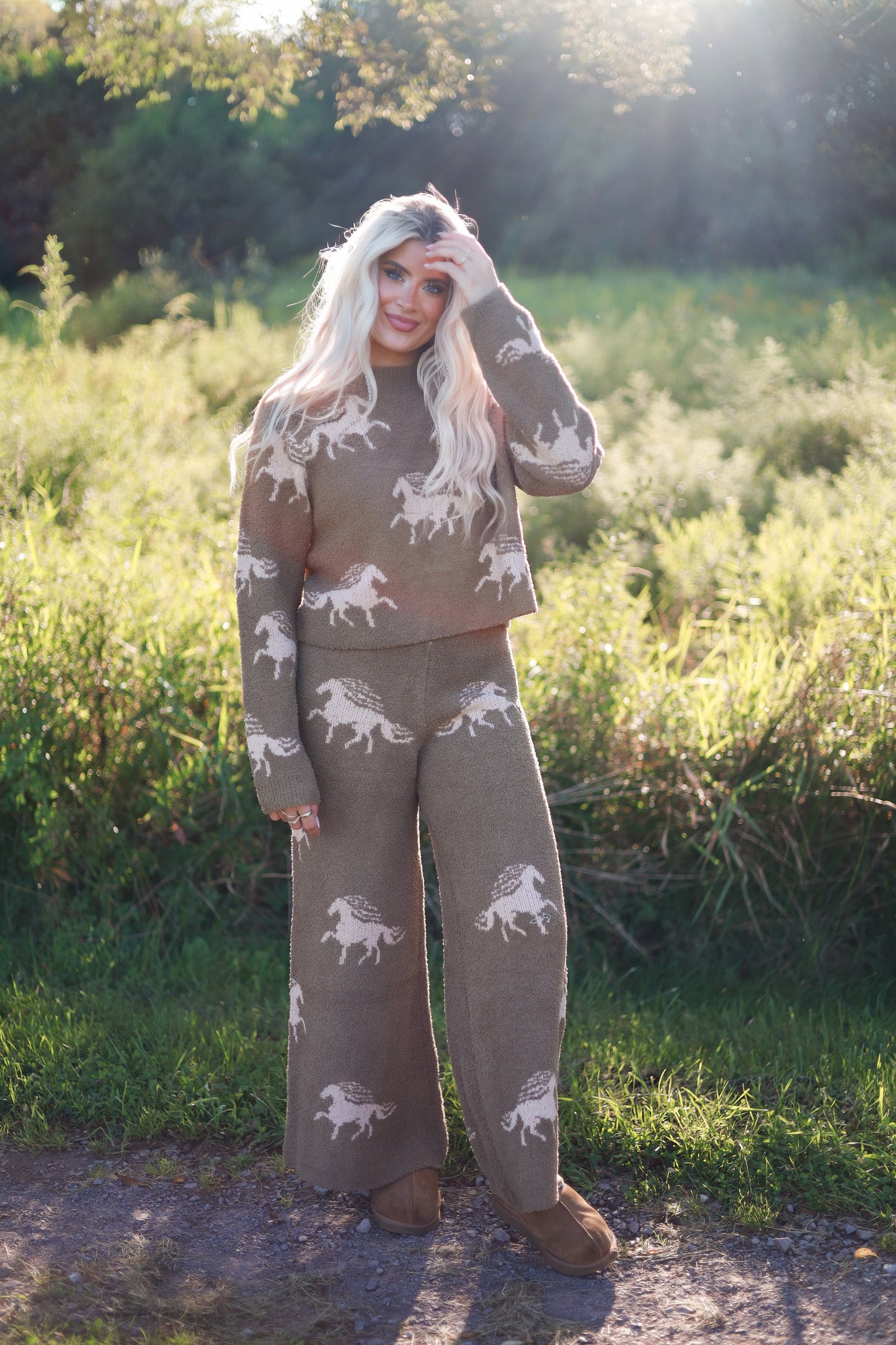 Wild Horses Lounge Set