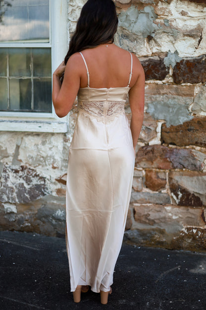 Stallion Dress - Oat