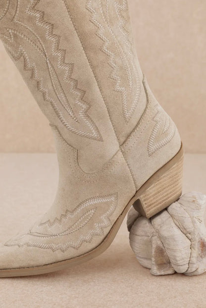 Fawnwood Boots - Cream