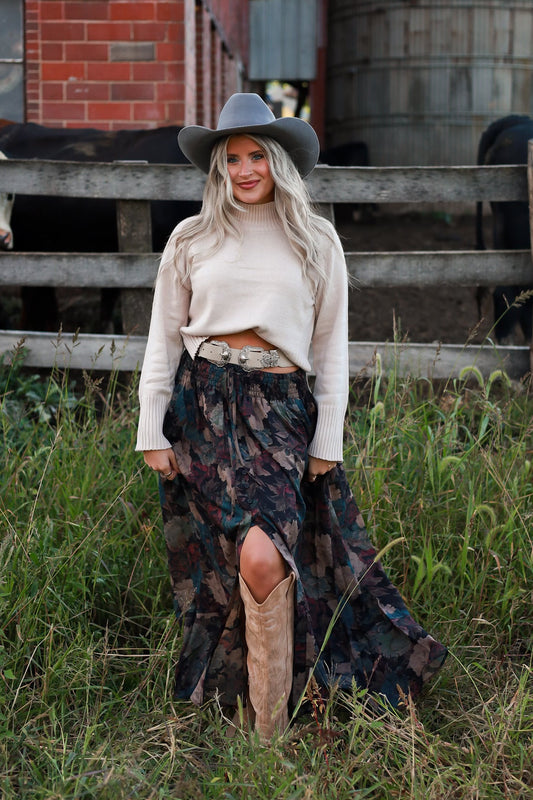 Poetry In Petals Skirt - Black