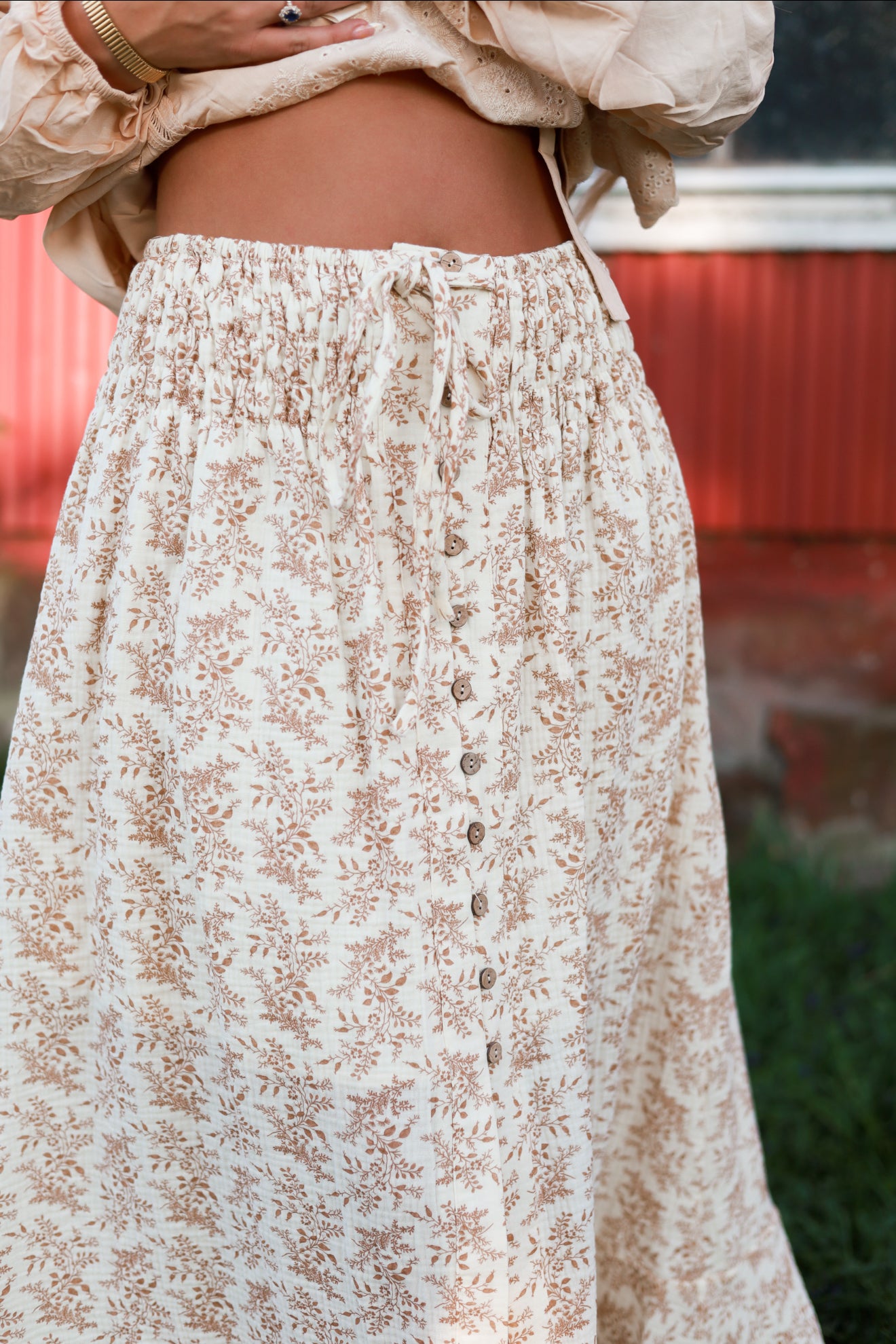 Country Blossom Skirt - Sand