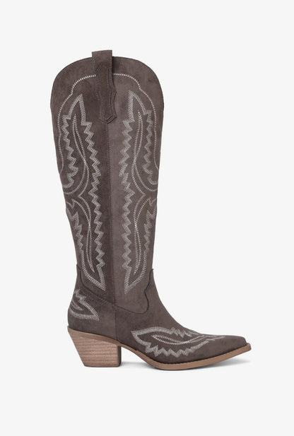 Fawnwood Boots - Brown