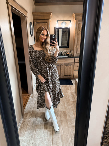 Layla Floral Maxi Dress - Brown