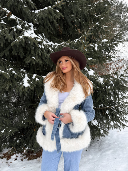 Arctic Boulevard Coat