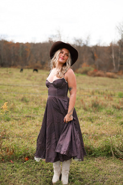 Storybook Lace Midi Dress - Brown