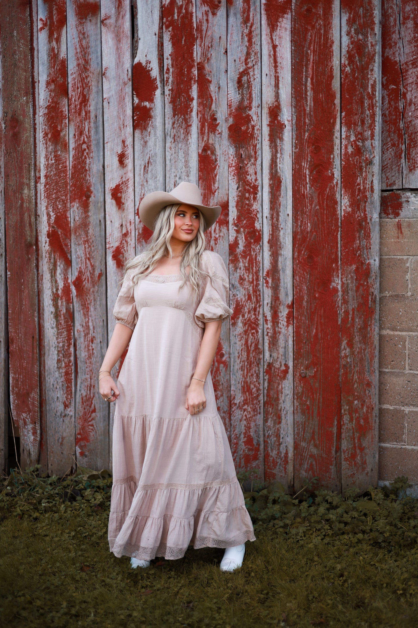 Soft Petal Lace Maxi Dress - Cream