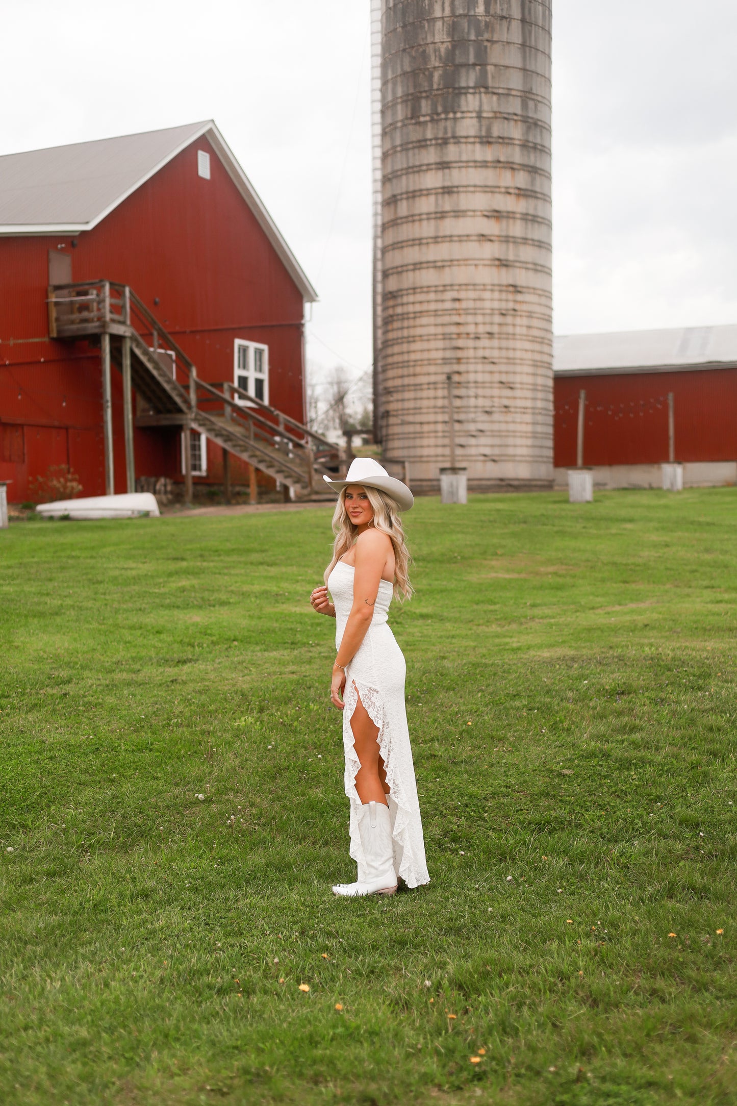 Montana Lace Maxi Dress