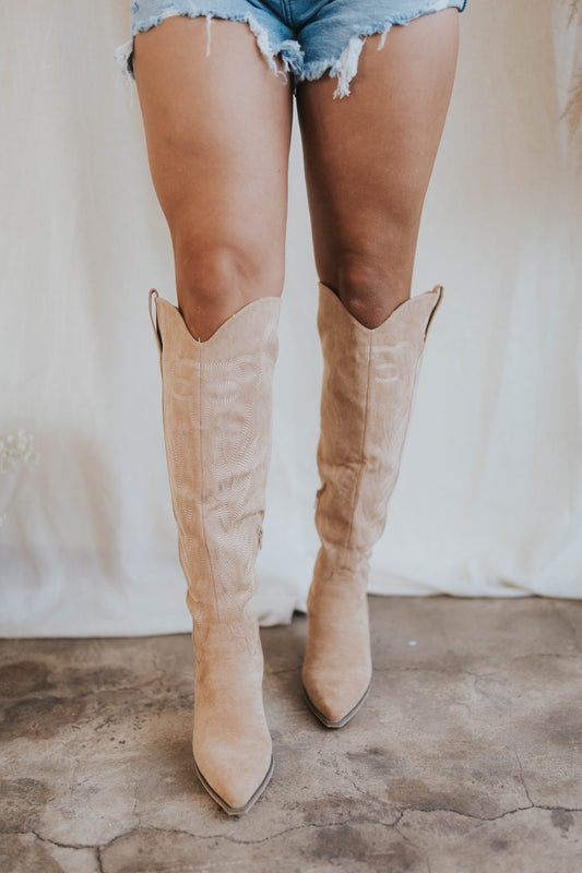 The Lola Western Boots - Almond