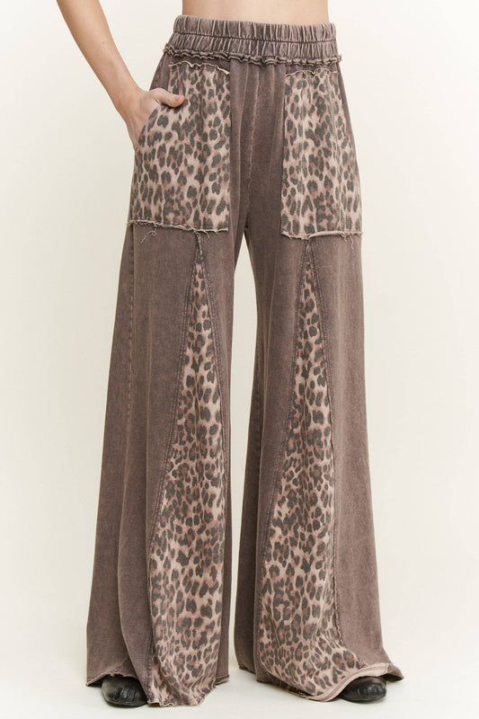 Mineral Leopard Flare Pants - Toasted Oak